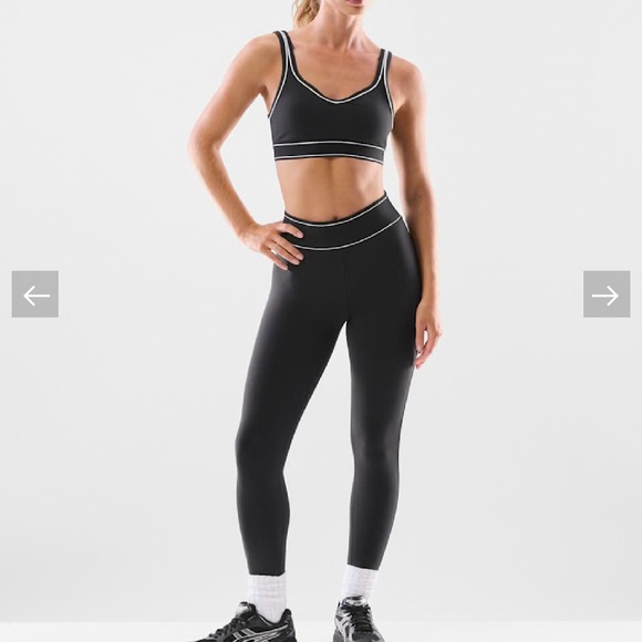 Aritzia Other - Aritzia Black Activewear Set